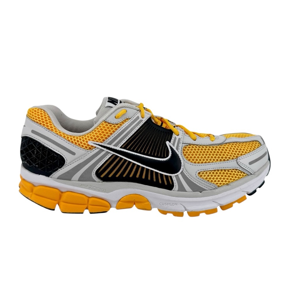 Nike Air Zoom Vomero 5 University Gold Men’s Size 12 Running Shoes